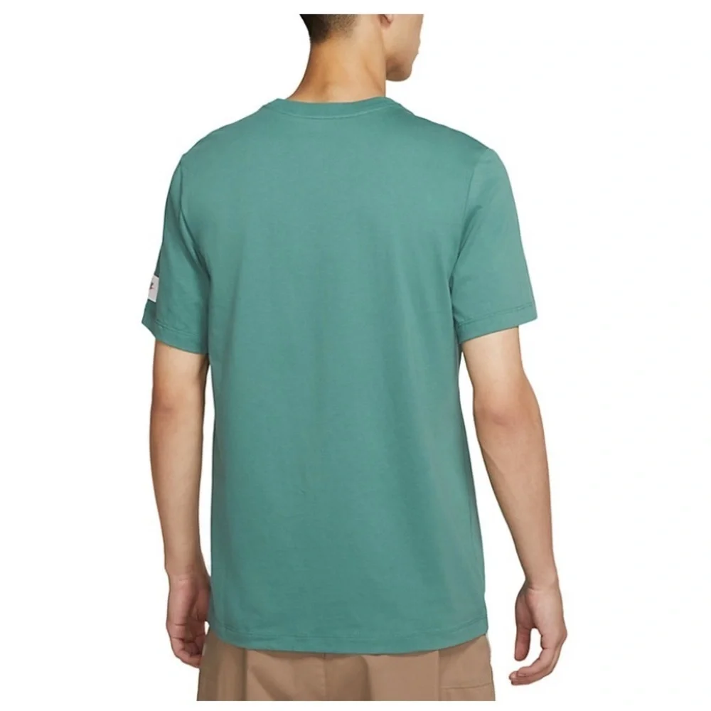 Nike We Been Doing It Shoe Box Graphic T-shirt Men Small Green